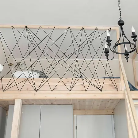 Cosy With Mezzanine In Close To The Old Market Square By Renters פוזנן