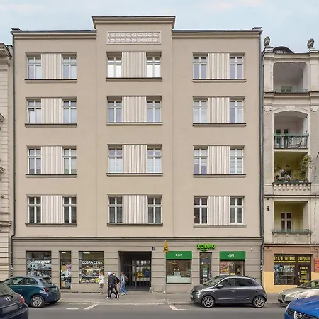 Cosy With Mezzanine In Close To The Old Market Square By Renters Apartman Poznań