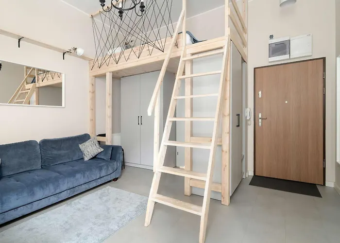 Cosy With Mezzanine In Close To The Old Market Square By Renters 아파트