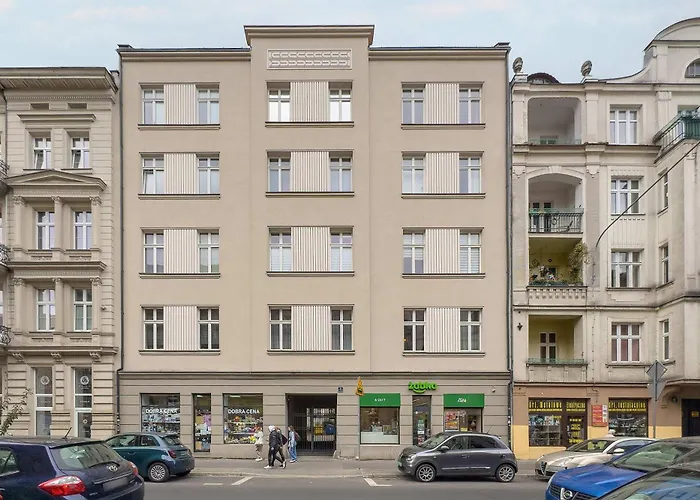 Cosy With Mezzanine In Close To The Old Market Square By Renters 아파트 포즈난